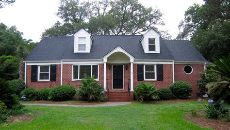 metal roof red brick house|roof colors for brick house.